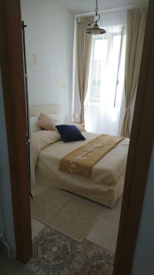 Appartamento Parthenope'S Nest Napoli Esterno foto